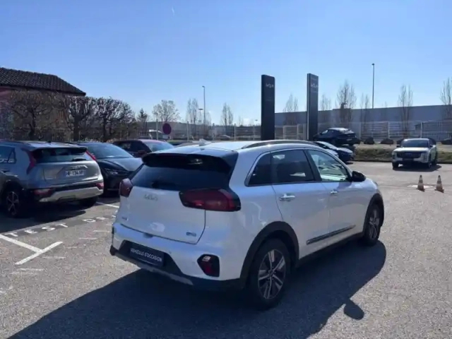 Kia Niro 1.6 gdi 105ch isg + plug-in 60.5ch active dct6 5cv — photo 5