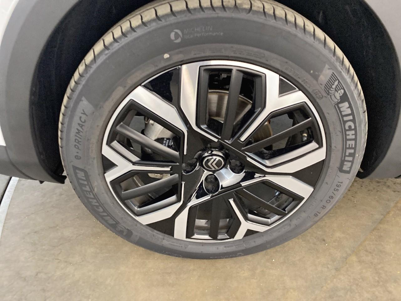 Citroën C4 hybride 145 ch e-dcs6 max — photo 11