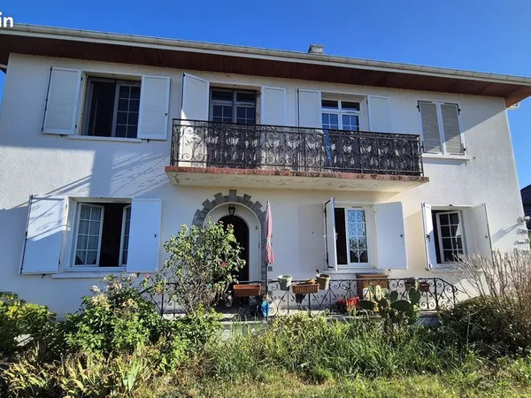 Immeuble 7 pièces 163 m²