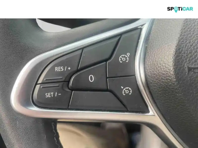 Renault Clio 1.0 tce 90ch evolution — photo 15