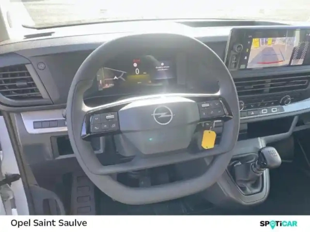 Opel Vivaro fg xl 2.2 diesel 150ch pack premium connect — photo 9