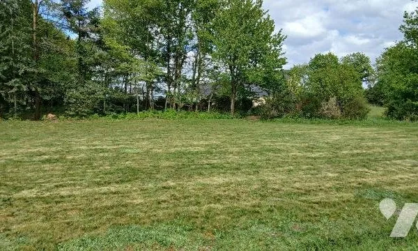 Terrain 870 m²