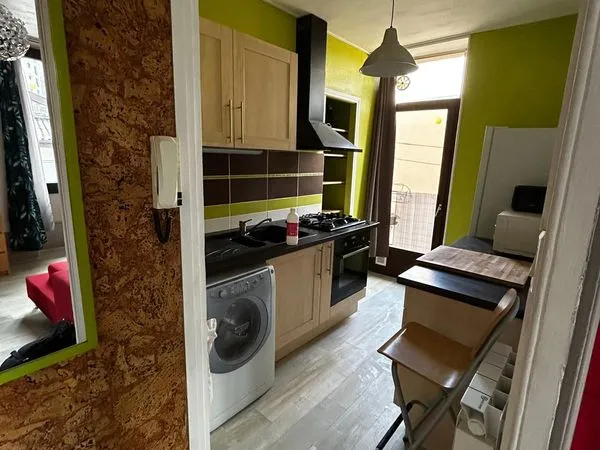 Joli f2 meuble