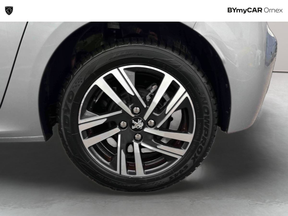 Peugeot 208 PureTech 100 S&amp;S BVM6 — photo 15