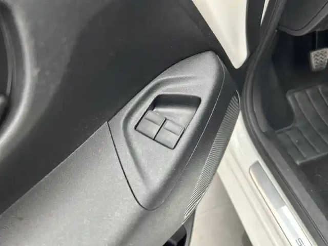 Peugeot 108 vti 72ch bvm5 — photo 18