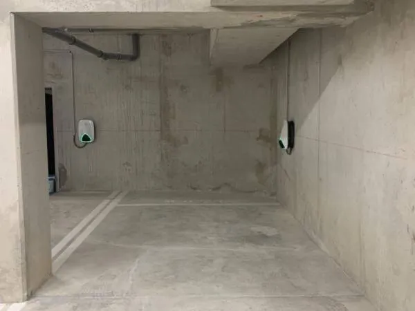 Parking 11 m²