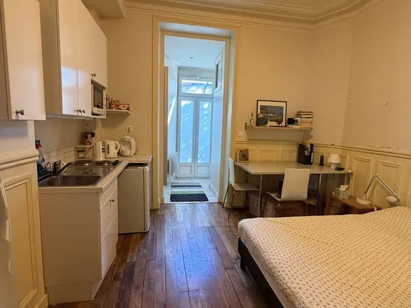 Studio 1 pièce 18 m²