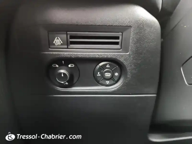 Ds Ds 3 ds3 crossback puretech 155 eat8 grand chic — photo 20