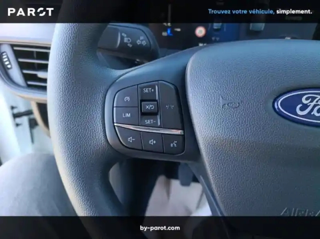 Ford Transit Courier fourgonnette 1.0 ecoboost 100ch cabine approfondie trend — photo 17