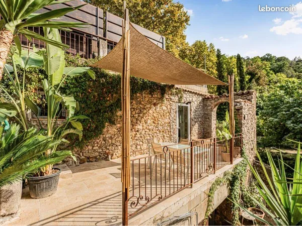 Appartement . 3 pièces . 50 m2