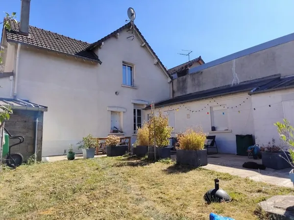 Coup de coeur à Blois : maison + jardin + garage