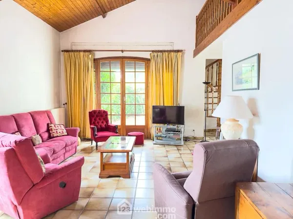 Maison 6 pièces 150 m²