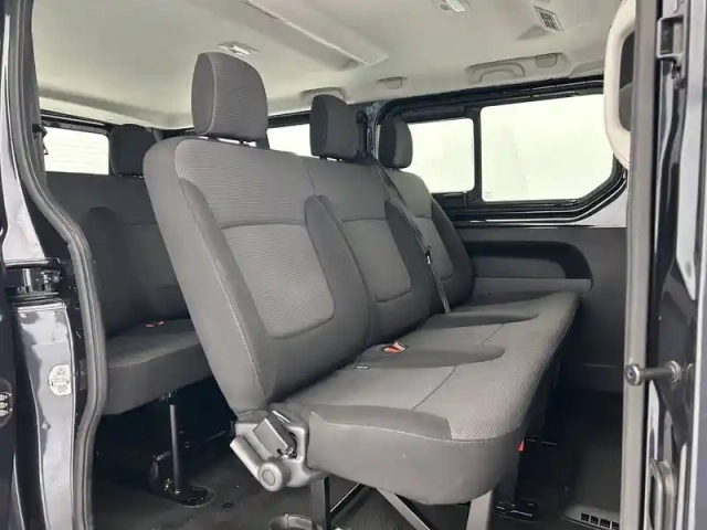 Renault Trafic blue dci 150 — photo 62