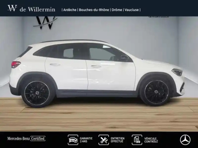 Mercedes Gla 200 d amg line — photo 8