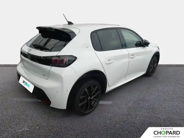 Peugeot 208 puretech 100 s&amp;s eat8 — photo 6
