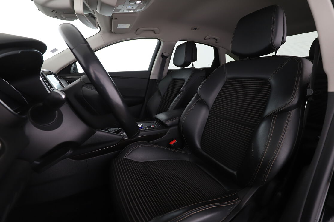 Renault Talisman 1.6 dCi Energy Intens EDC — photo 9