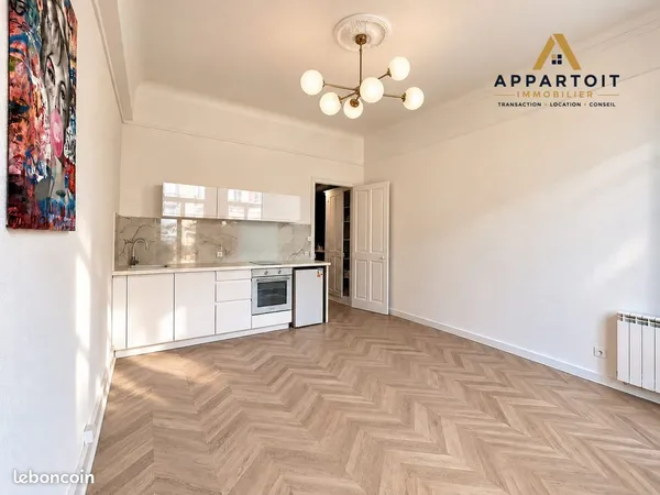 Studio 2 pièces 24 m²