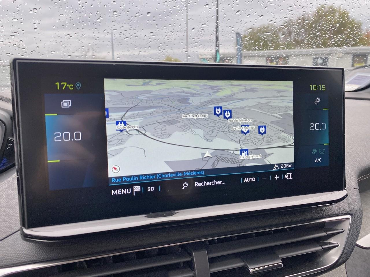Peugeot 3008 hybrid 225ch allure pack e-eat8 — photo 15