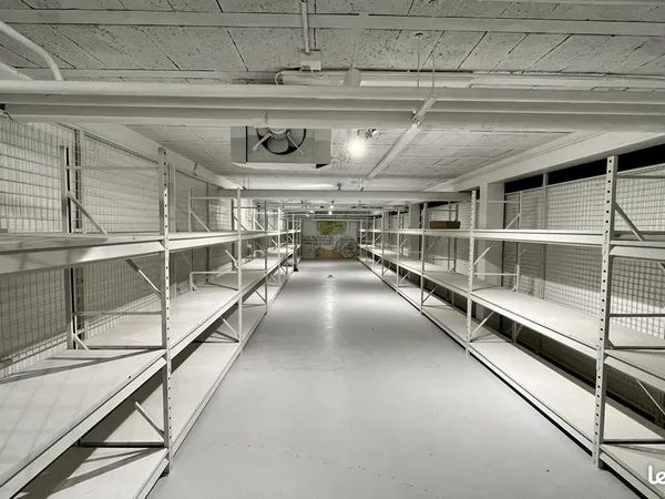 Espaces de stockage / archivage / garages à louer - dijon / fontaine-lès-dijon