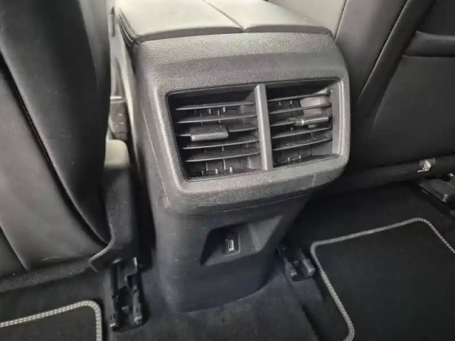 Citroën C5 Aircross puretech 130 s&amp;s eat8 — photo 60