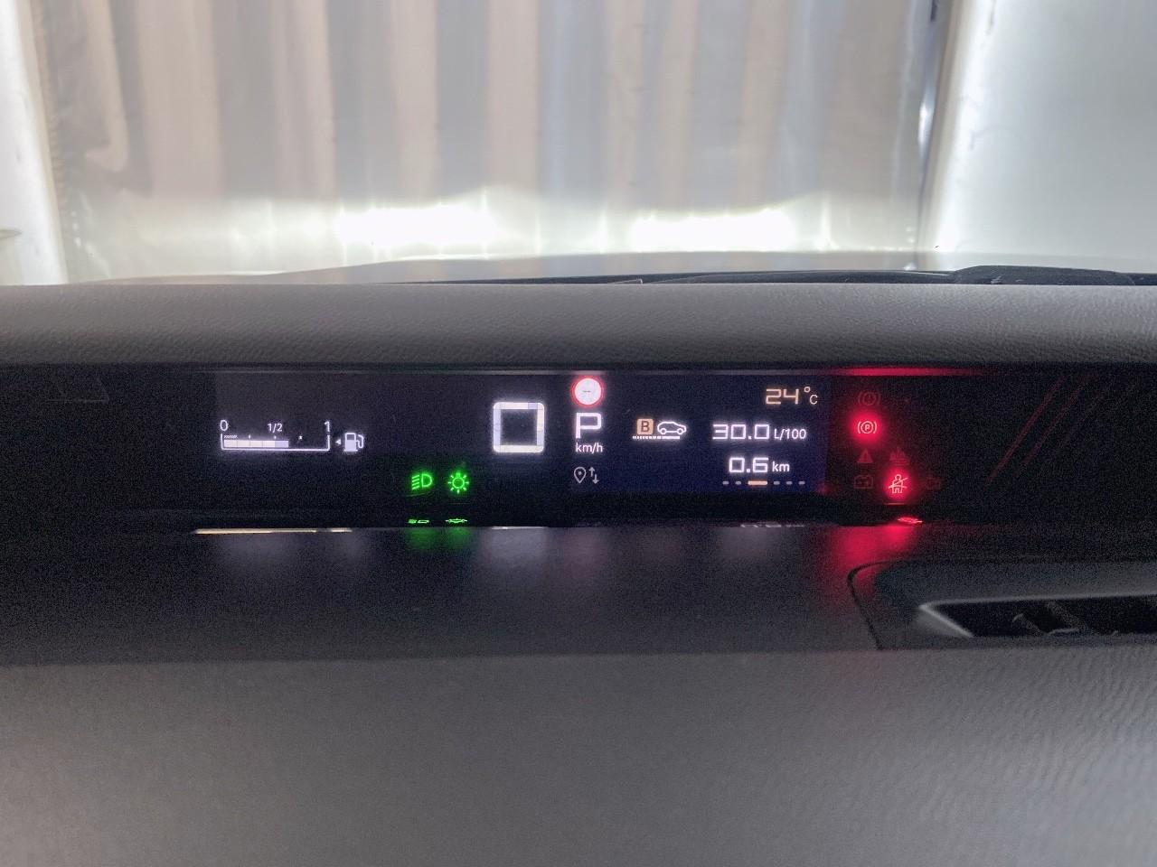 Citroën C3 Aircross hybride 145 ch aut plus — photo 13