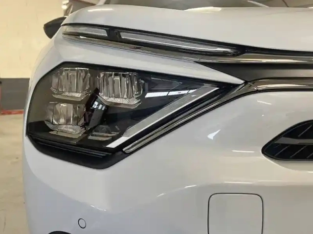 Citroën C4 bluehdi 130 eat8 — photo 16