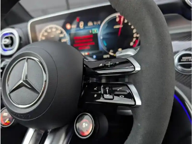 Mercedes Classe G glc 63 s e performance — photo 14