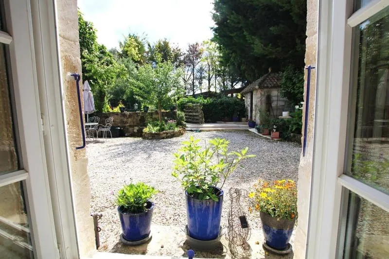 Photo 14