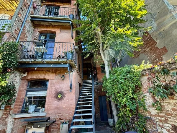 Maison 6 pièces 198 m²
