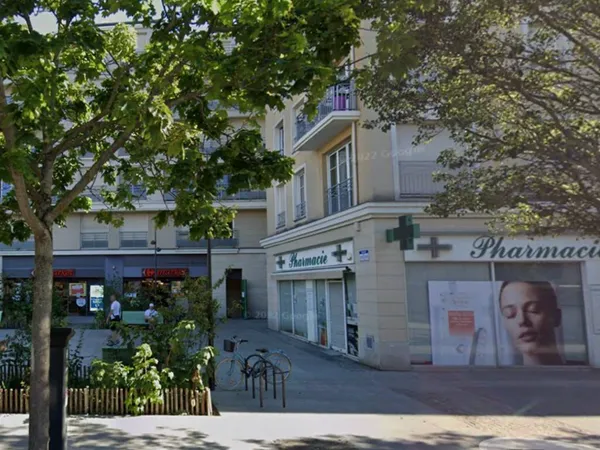 Boutique 2 pièces 75 m²