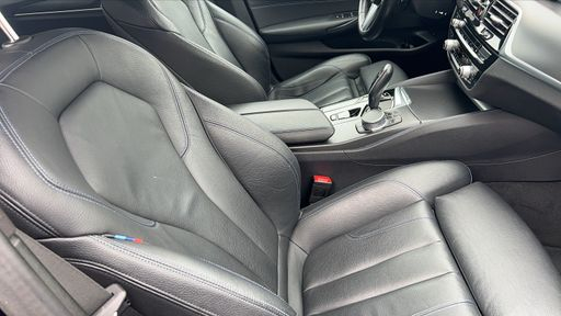 BMW Serie 5 520d 190 Mild Hybrid BVA - M Sport – 2021 – 127453 km – Diesel – Boîte Automatique — photo 2