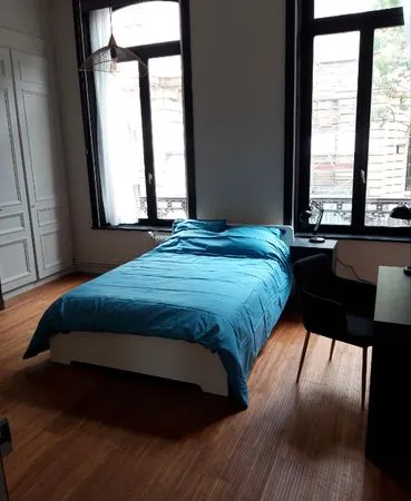Colocation beaux arts 5pers
