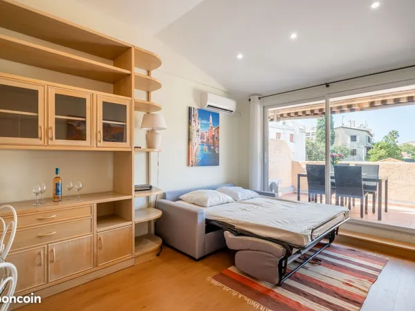 Location appartement excellent état, proche des transports et commerces