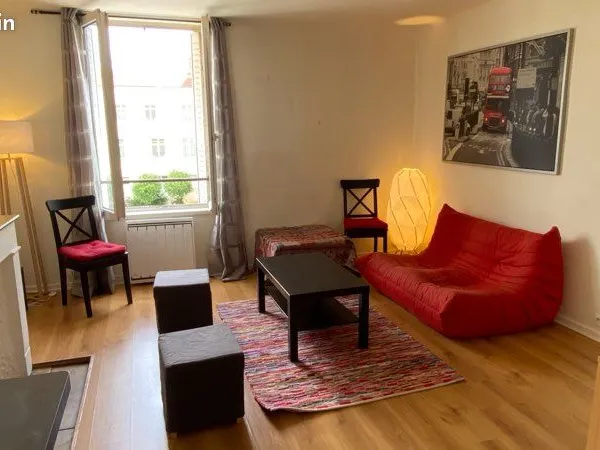 F2 lumineux hyper centre rue Stanislas / Gambetta