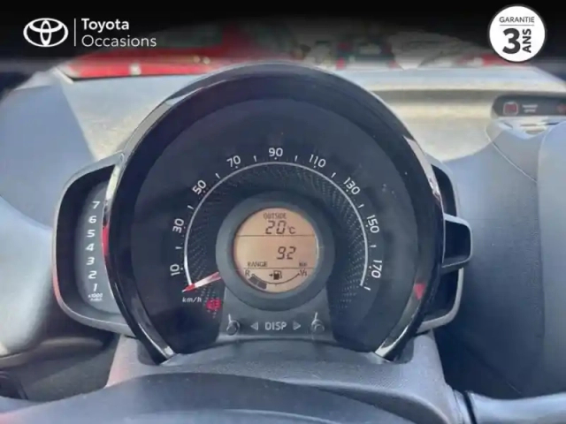 Toyota Aygo 1.0 vvt-i 72ch x-play 5p my20 — photo 14