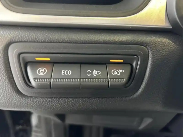 Renault Clio tce 90 ch gsr2 — photo 8