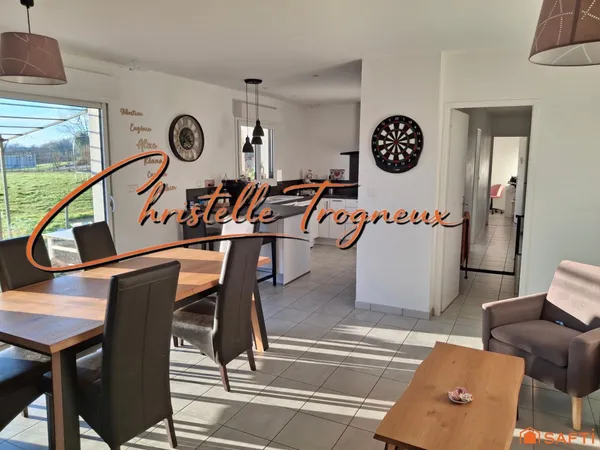 PAVILLON de plain-pied avec double garage