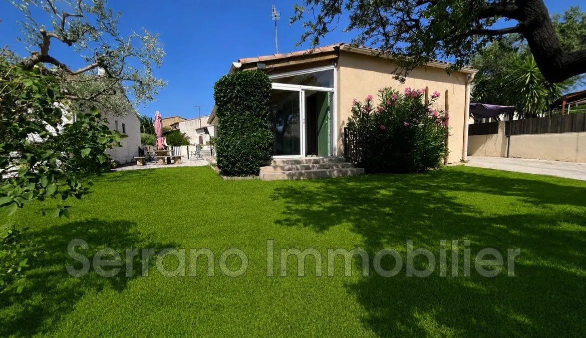 Photo 1