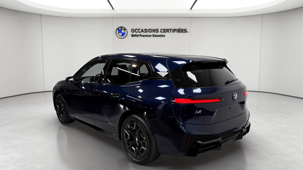 BMW iX xDrive45 408 ch — photo 3