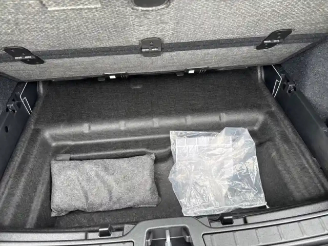 Volvo Ex40 single extended range 252 ch 1edt — photo 26