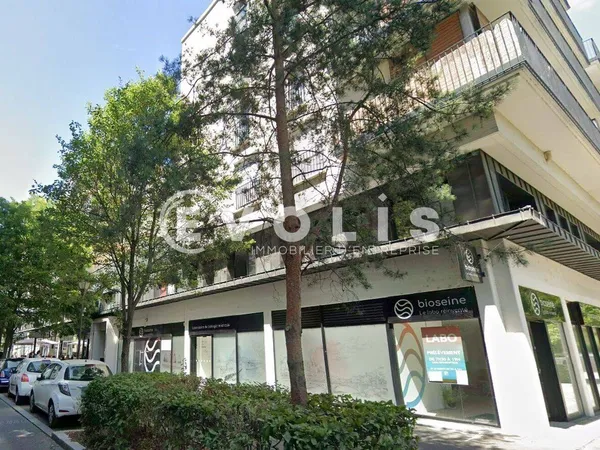 Bureaux 293 m²