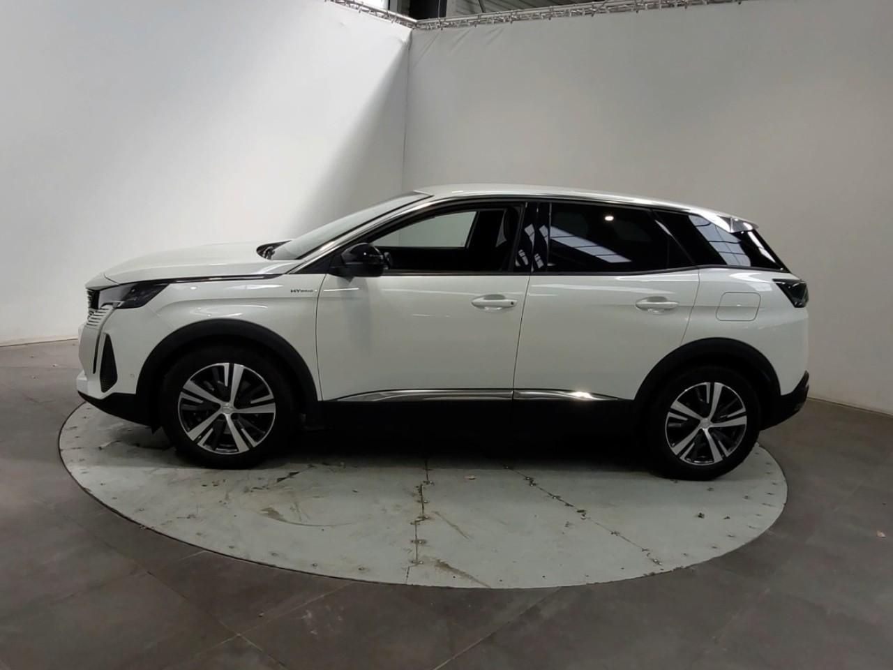 Peugeot 3008 hybrid 225 e-eat8 allure — photo 2