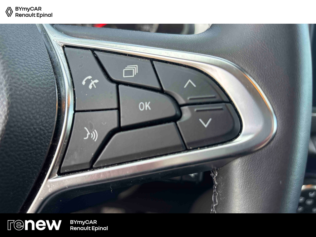 Renault Captur TCe 90 — photo 19