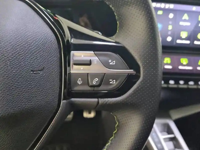 Peugeot 408 puretech 130 ch s&amp;s eat8 — photo 22