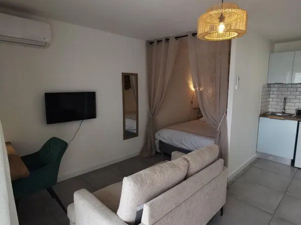 Studio proche clinique Ste Clotilde