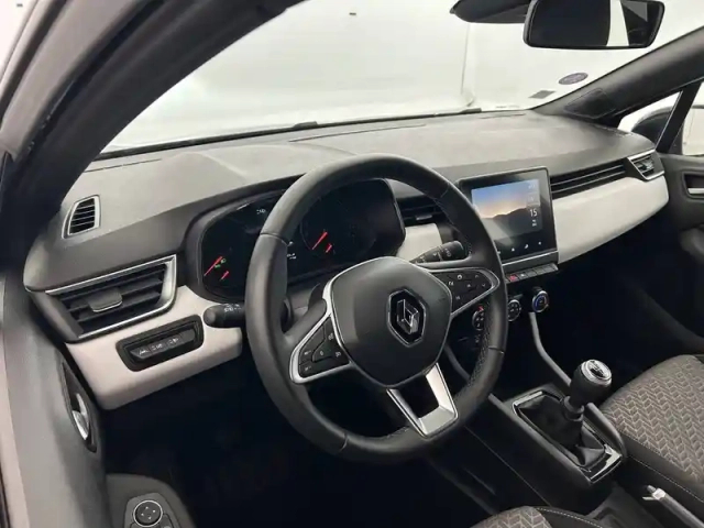 Renault Clio tce 90 - 21n — photo 19