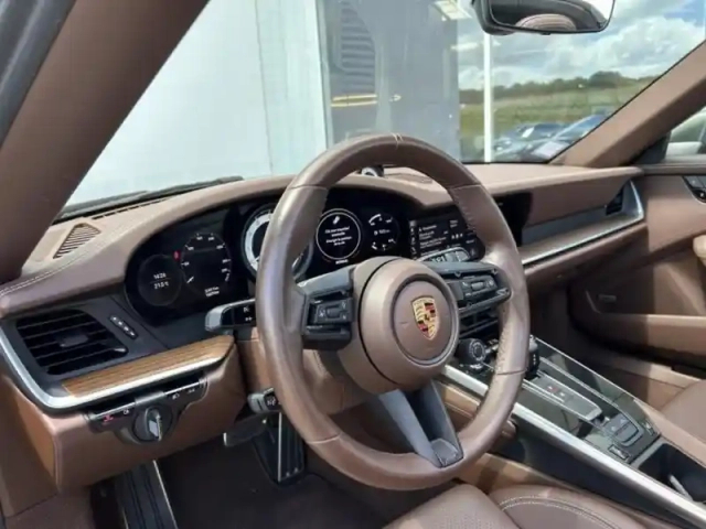 Porsche 911 targa 3.0 450ch 4s pdk — photo 8