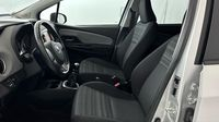 Toyota Yaris 100 VVT-i Dynamic 5p — photo 12