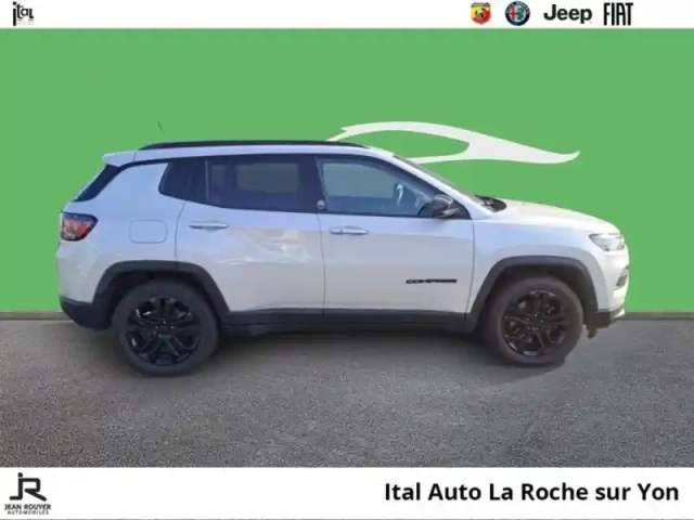 Jeep Compass 1.3 turbo t4 190ch phev 4xe night eagle at6 eawd — photo 4