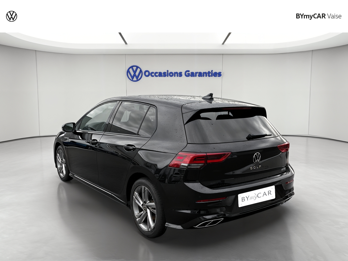 Volkswagen Golf 1.5 eTSI OPF 130 DSG7 — photo 3